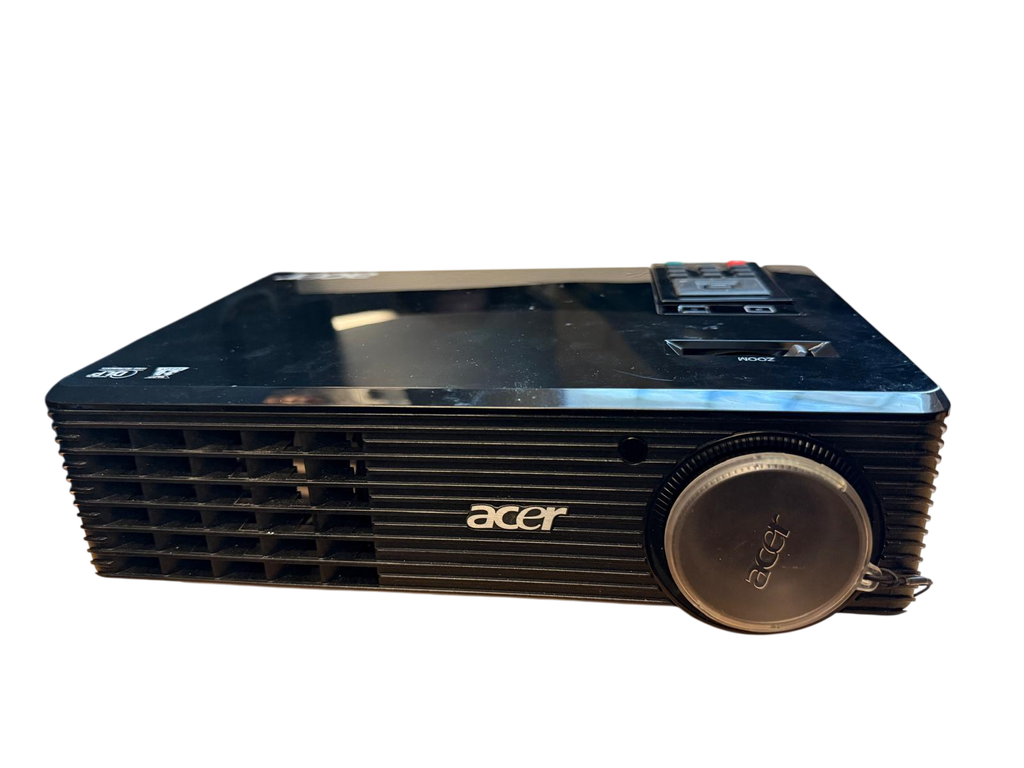 Acer DV0817 Projector